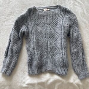 Philosophy Soft Knit Gray Sweater